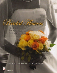Bridal flowers: bouquets - boutonni`res - corsages