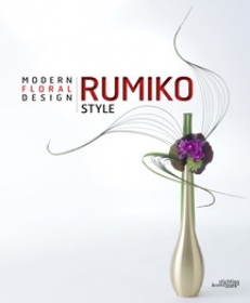 Rumiko Style. Modern Floral Art