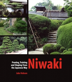 Niwaki: Pruning, Training and Shaping Trees the Japanese Way